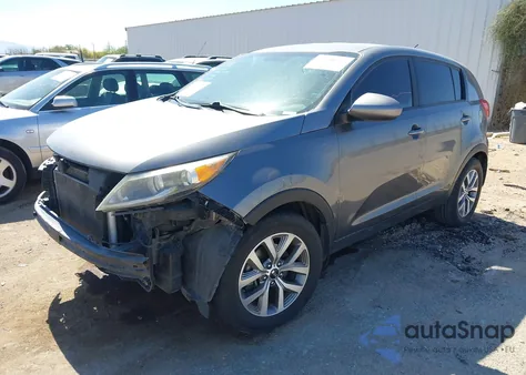 2016 Kia Sportage Lx z USA, uszkodzony, nr VIN KNDPB3AC9G7810280